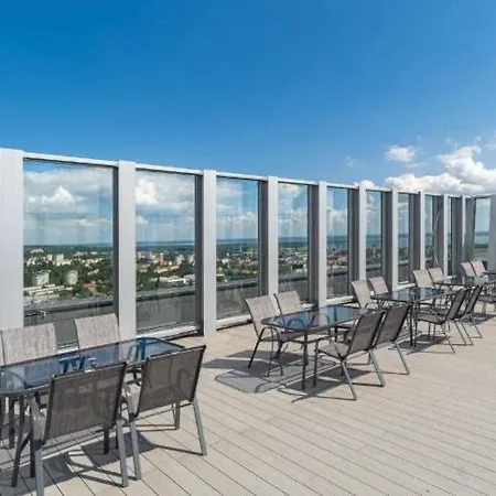 Hanza Tower Bohemia 23 Pool & Jacussi