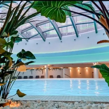 Appartement Hanza Tower Bohemia 23 Pool & Jacussi *