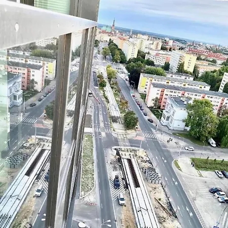 Hanza Tower Bohemia 23 Pool & Jacussi